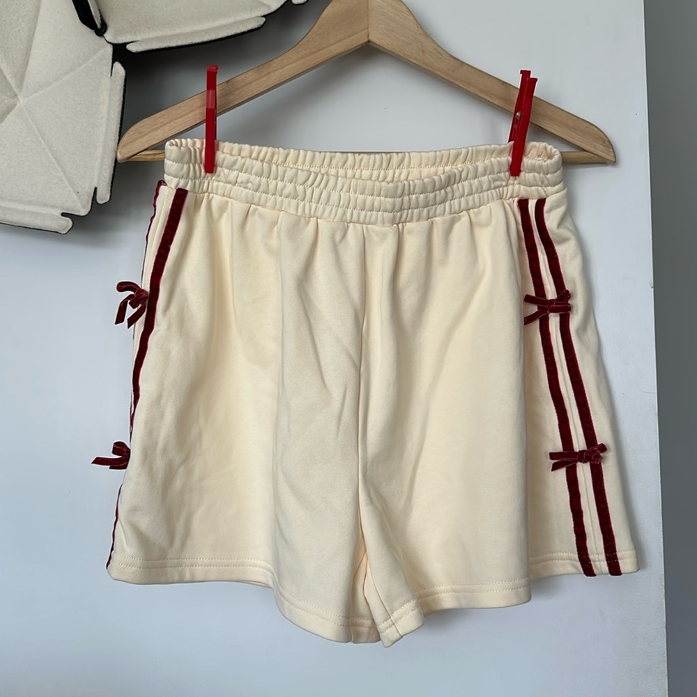 NWT pretty garbage brand women’s cotton blend shorts red velvet bow medium